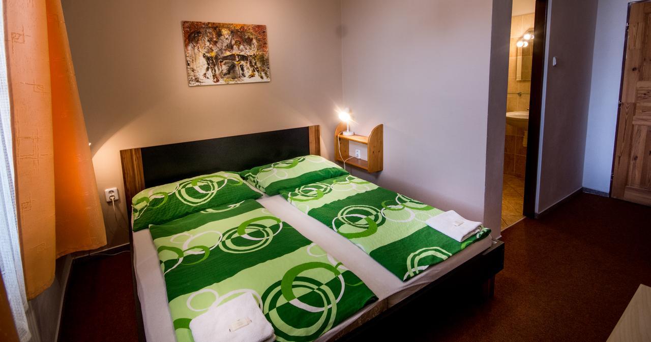 Herbenka Hotell Hustopeče Eksteriør bilde
